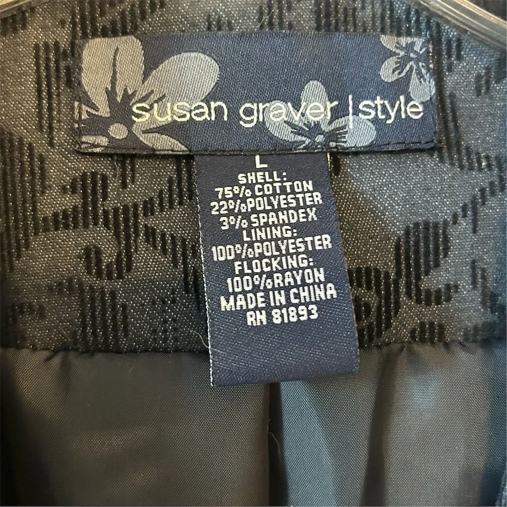 Susan Graver Printed LK Fusion Cutaway Hem Jacket/Black‎ X-Small